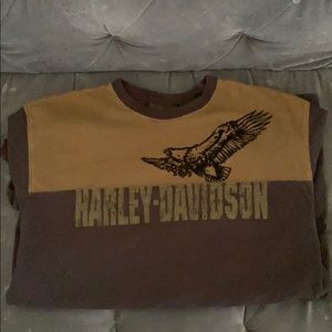 Men’s Harley Davidson shirt